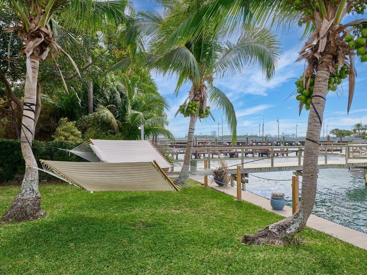 Grand 2 Bedroom On The Intracoastal Ривьера-Бич Экстерьер фото